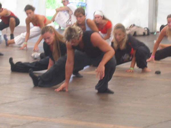 stretch2