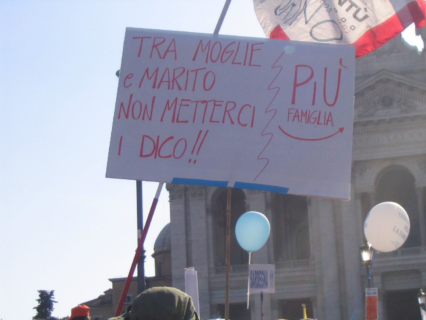Tra moglie e marito...