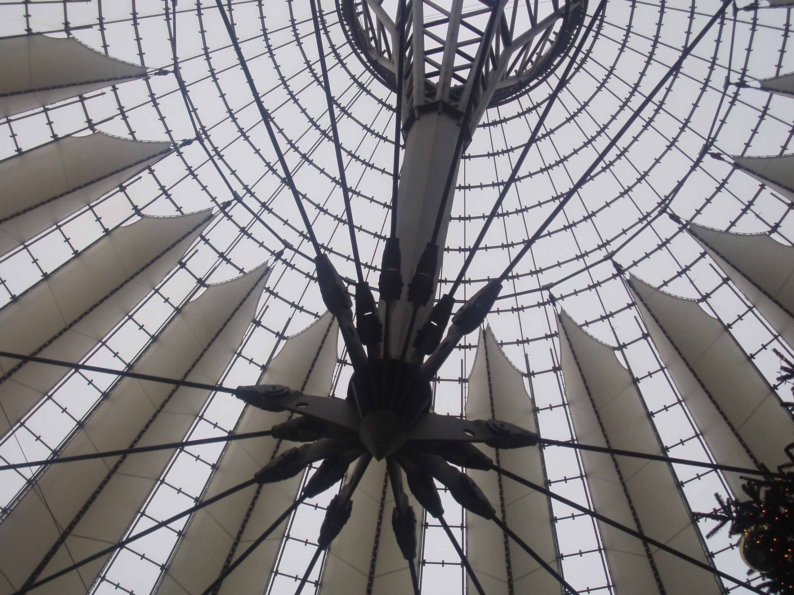 Cupola Sony center