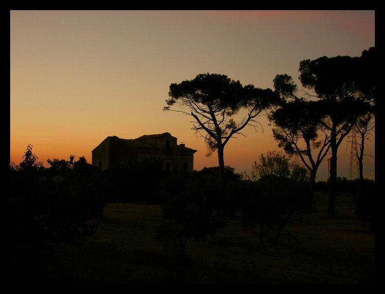 sempre il casale de cecco...al tramonto
