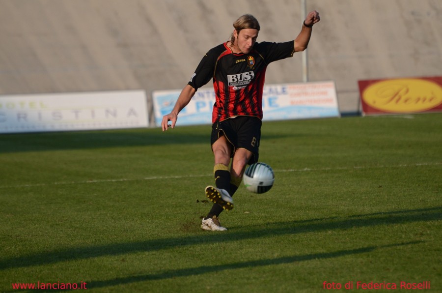Virtus Lanciano-Carrarese 1-1