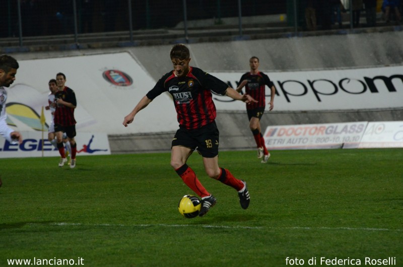 Virtus Lanciano-Cremonese 2-1