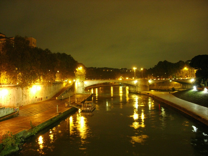 lungotevere