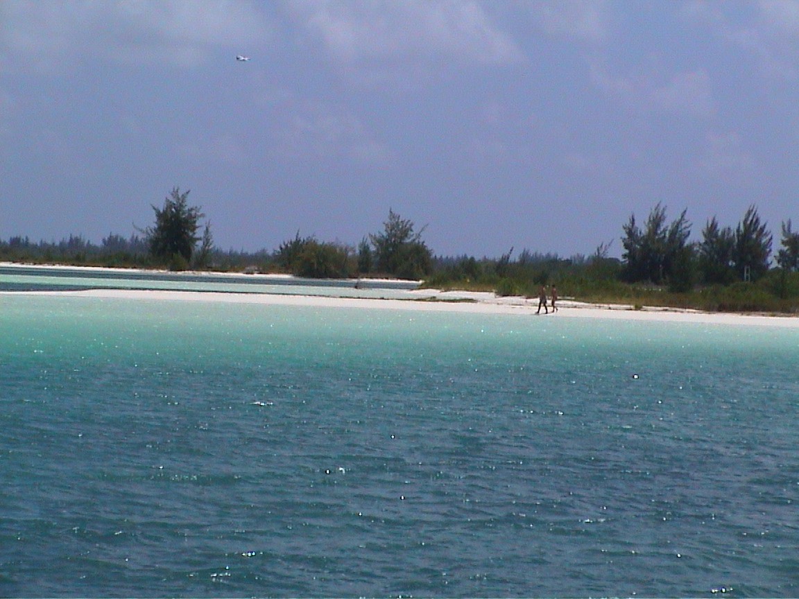 CAYO LARGO