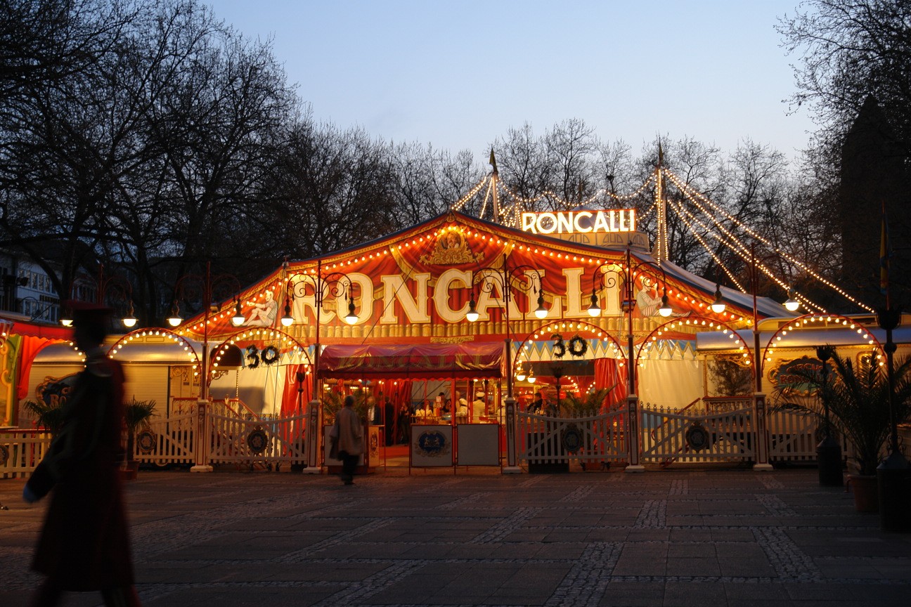 il circo Roncalli