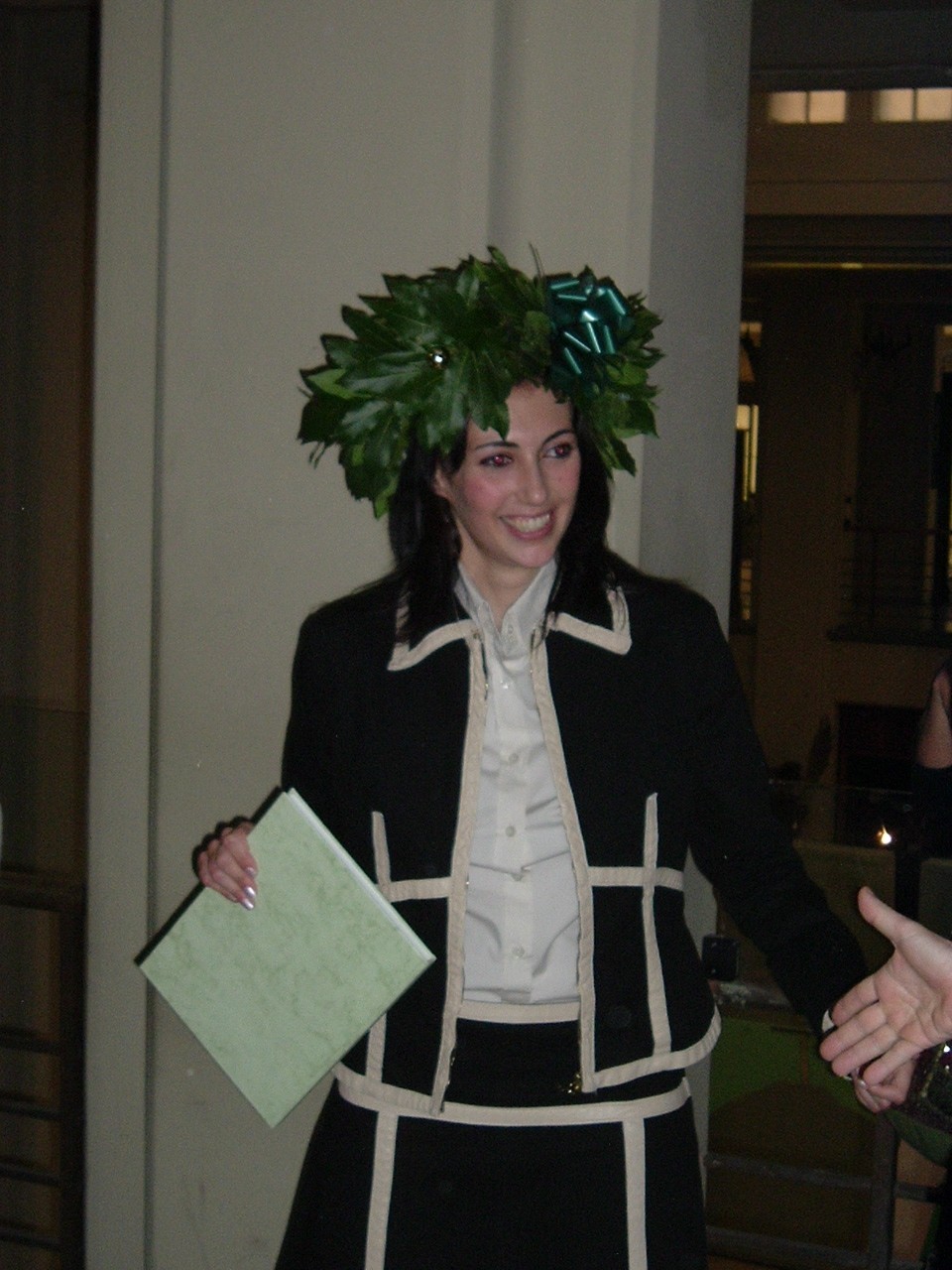 Luna laureata (12 ott 2004)
