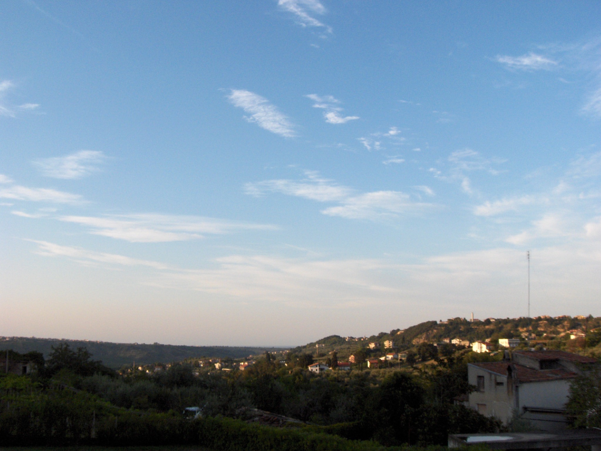 Frentan sky in August