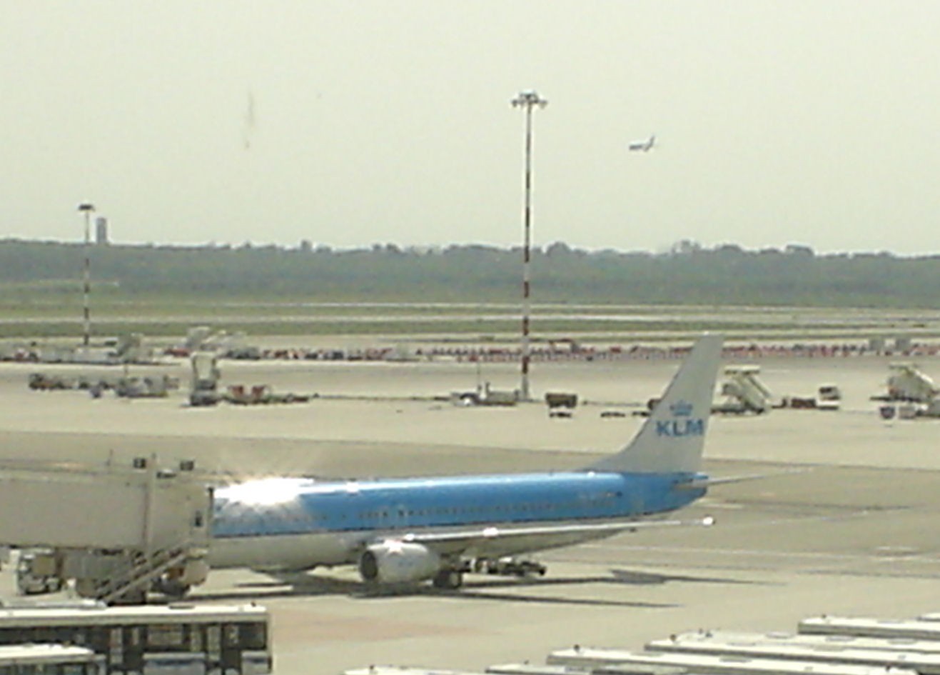 B-737 KLM