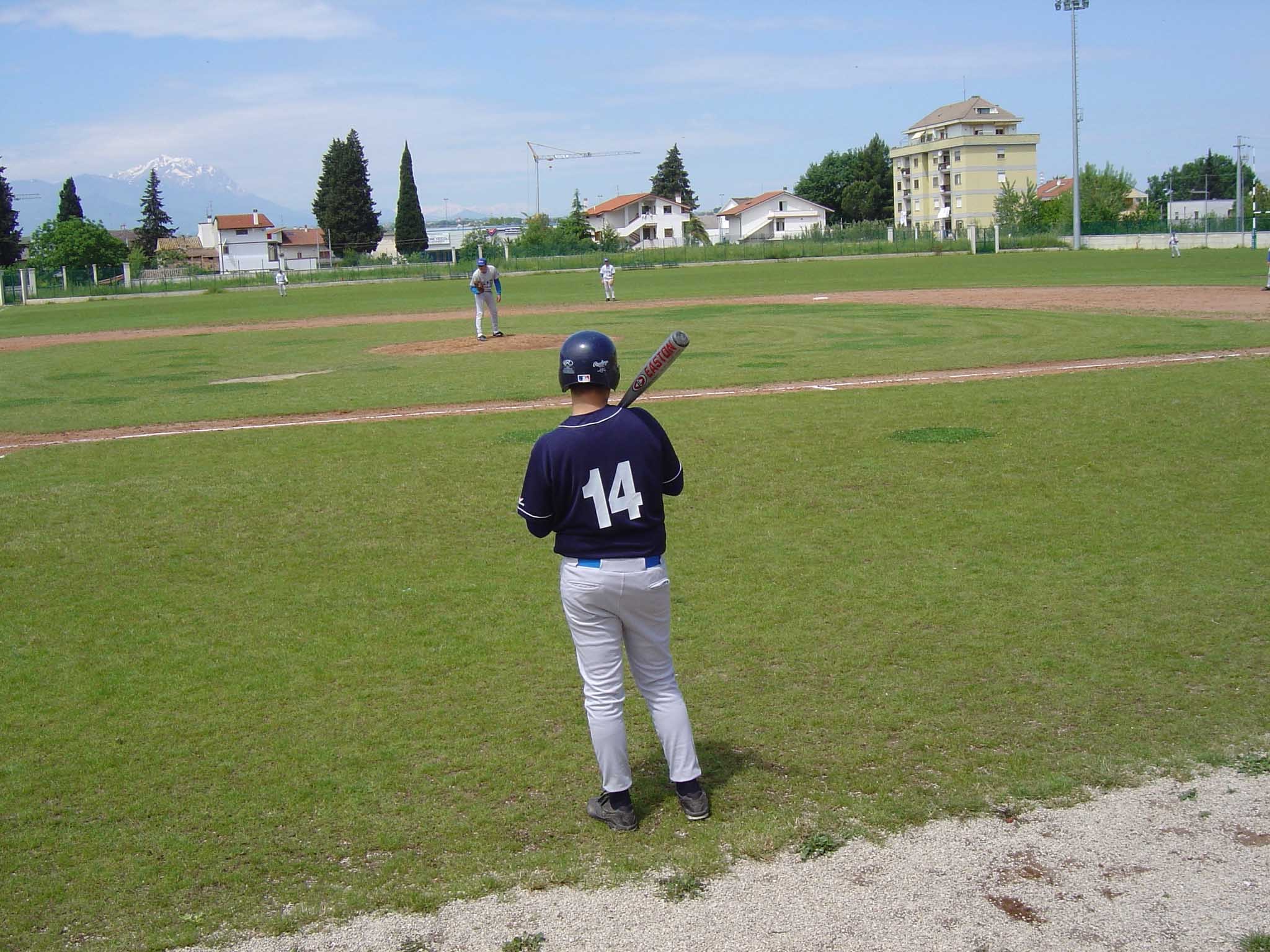 2004 chieti-ancona, pensando che ancora una volta gioco il mio derby personale!!!