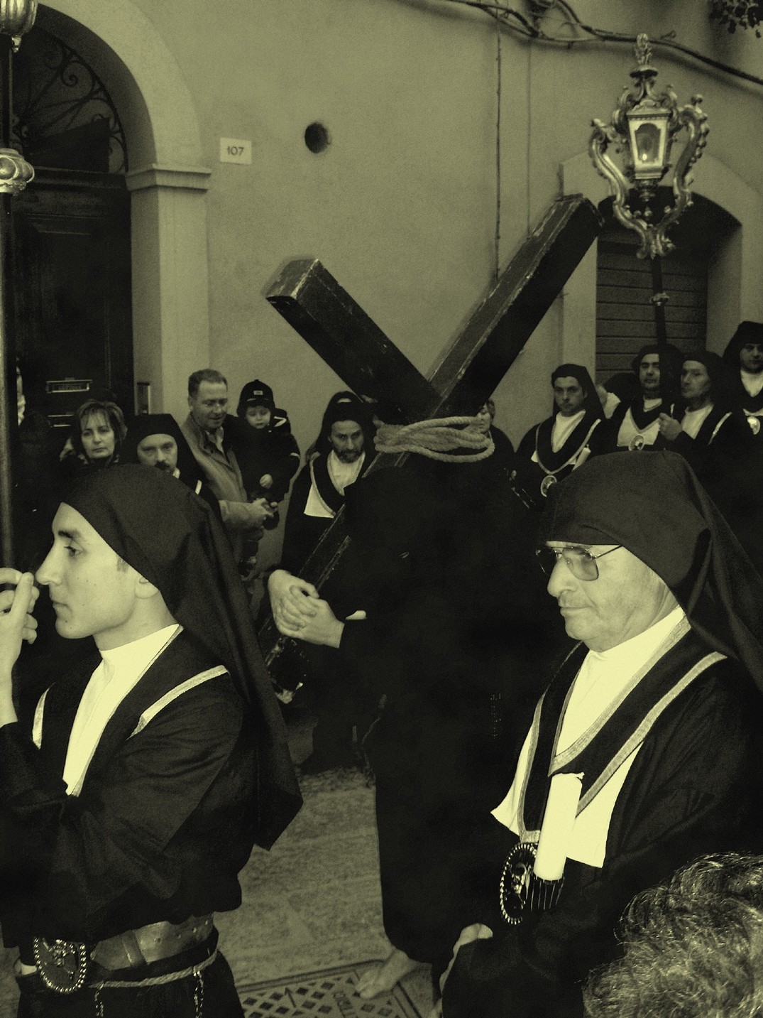 Processione Venerdì Santo 2007 - Corso Roma - Cireneo