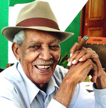 Compay Segundo (1907-2003)