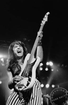 Steve Harris