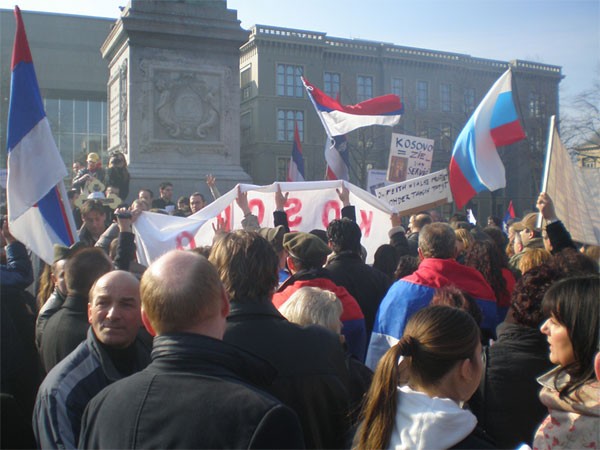 КОСОВО ЈЕ СРБИЈА - protest in the hague