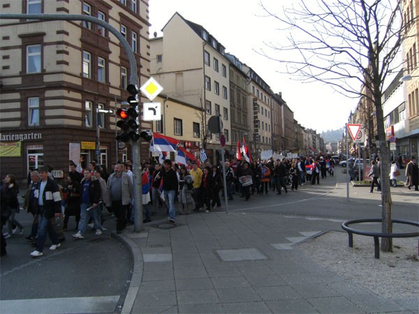 КОСОВО ЈЕ СРБИЈА - protest in stuttgart