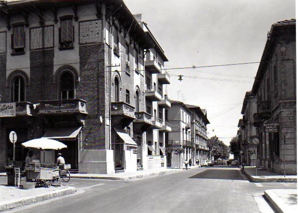 Via Luigi de Crecchio