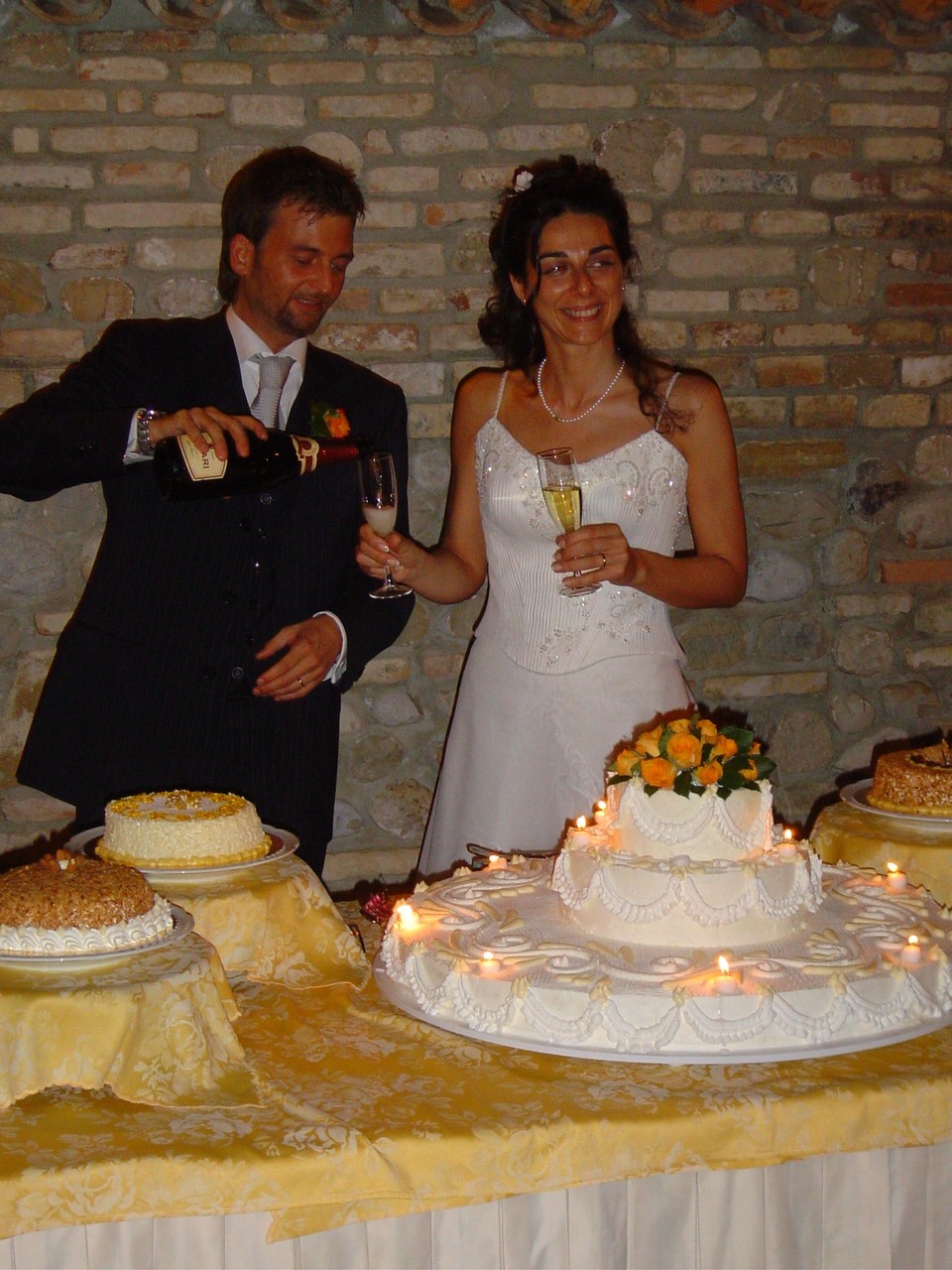 sposi e torta