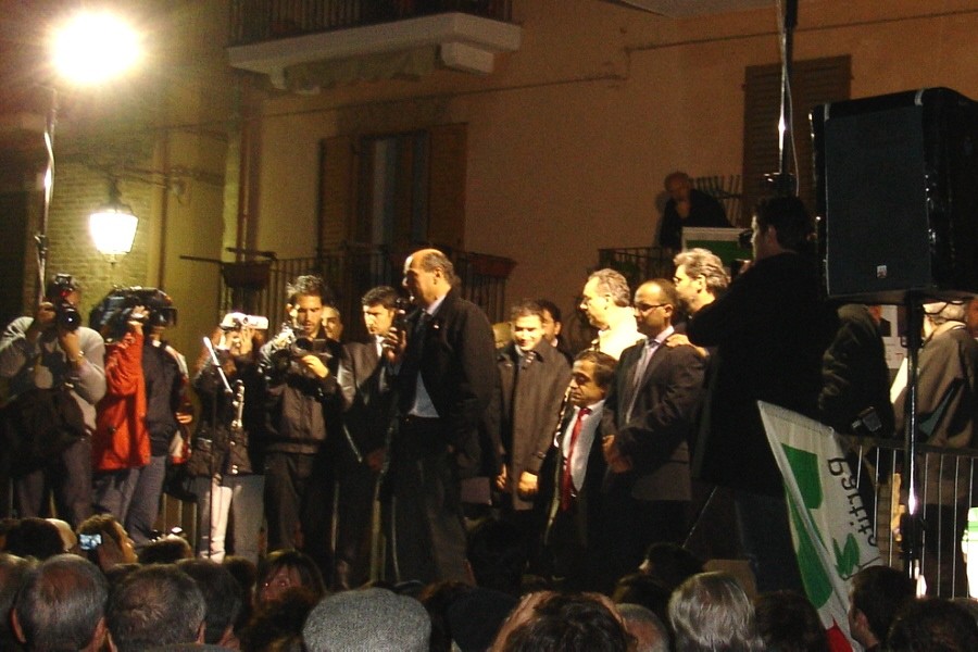 bersani a lanciano (11-11-2010)