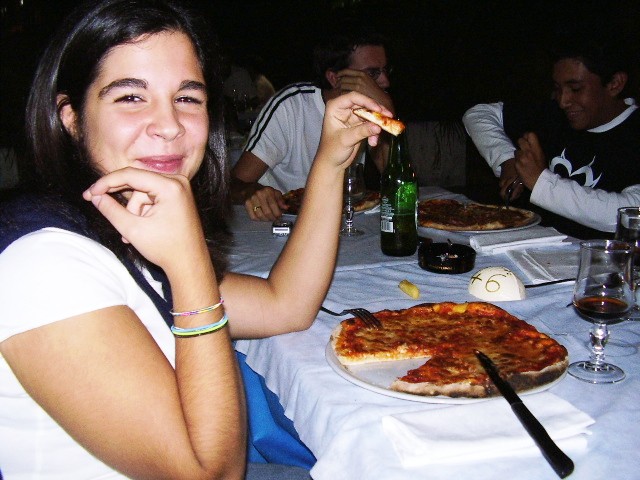 che volete??sta mangiando..asd